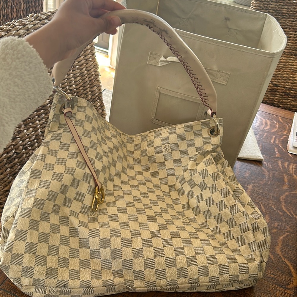Louis Vuitton Damier Azur Artsy MM